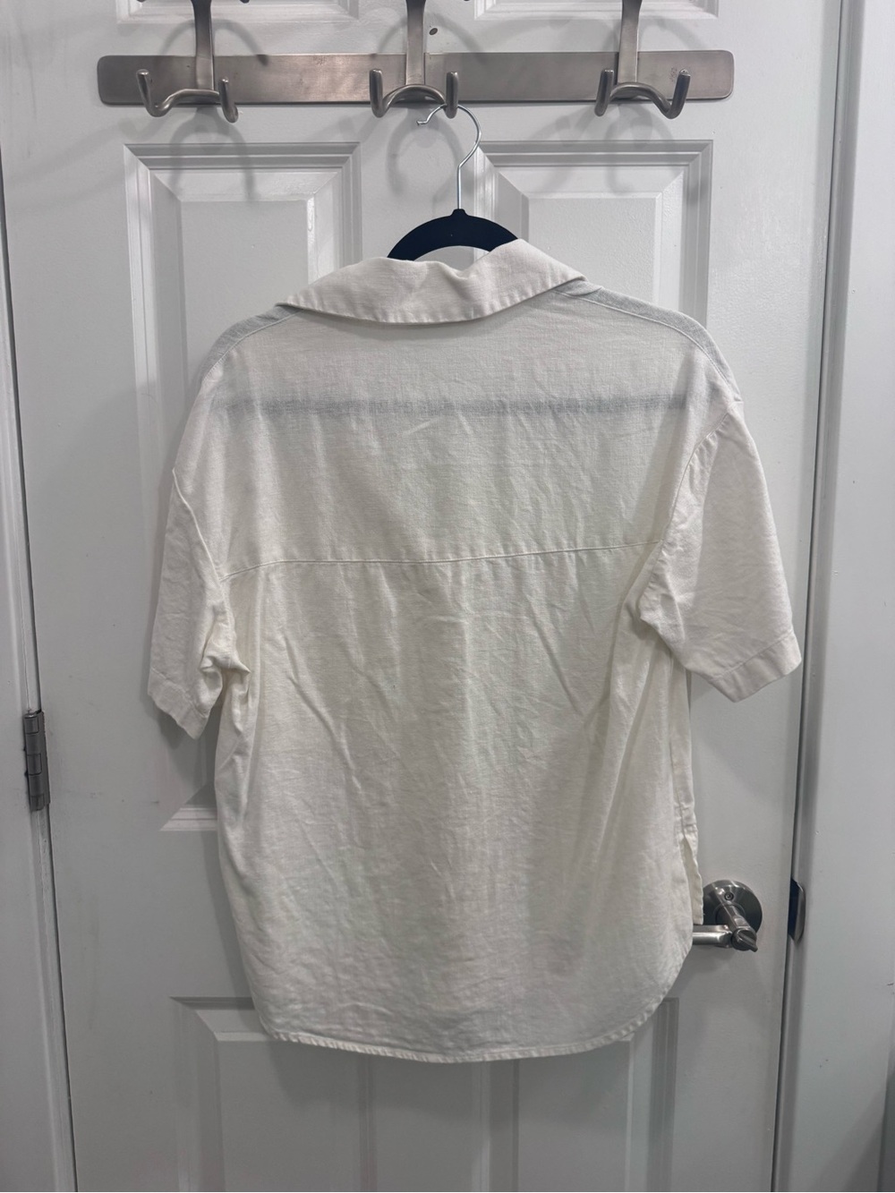 Abercrombie & Fitch Men's Cream Short-Sleeve Button-Down Shirt - Picture 3 of 3
